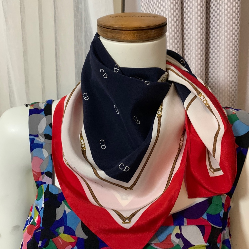 Christian Dior Scarf 100%silk  28/28 in - Picture 5 of 6